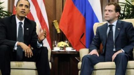 Obama traf Medwedew: START-Vertrag im Dezember
