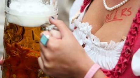 Bier und billig? Auf dem Münchner Oktoberfest eher nicht. In Bayern schon - zumindest für den Österreicher. 
