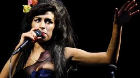 Amy Winehouse mit Blake im Liebesnest