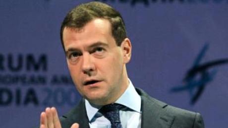 Medwedew kündigt weitere Reformen an