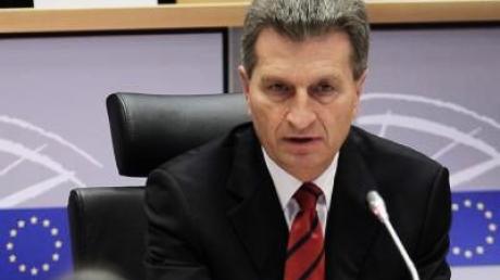 Oettinger verspricht EU Unabhängigkeit von Berlin