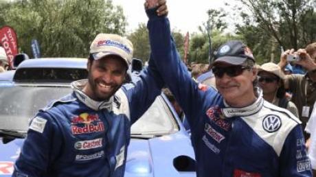 Premierensieg für Sainz - Drei VW bei Dakar vorne