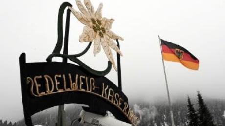 Bundeswehr tauscht Führung in Mittenwald aus