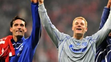 Schalke-Keeper Neuer dementiert Zusage an Bayern