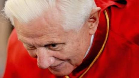 Papst schweigt zu deutschen Missbrauchsfällen