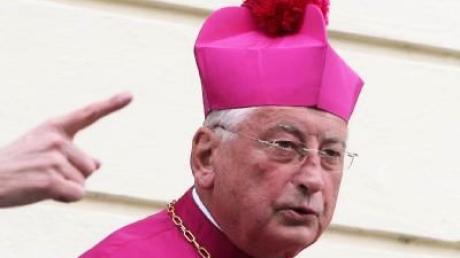 Bischof Mixa bietet Rücktritt an