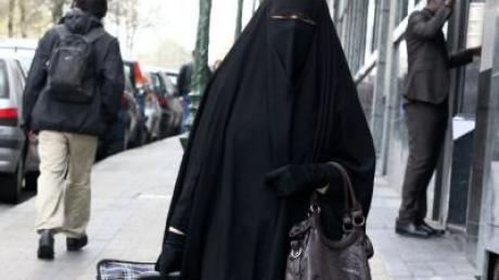 EU-Politikerin Koch-Mehrin für Burka-Verbot