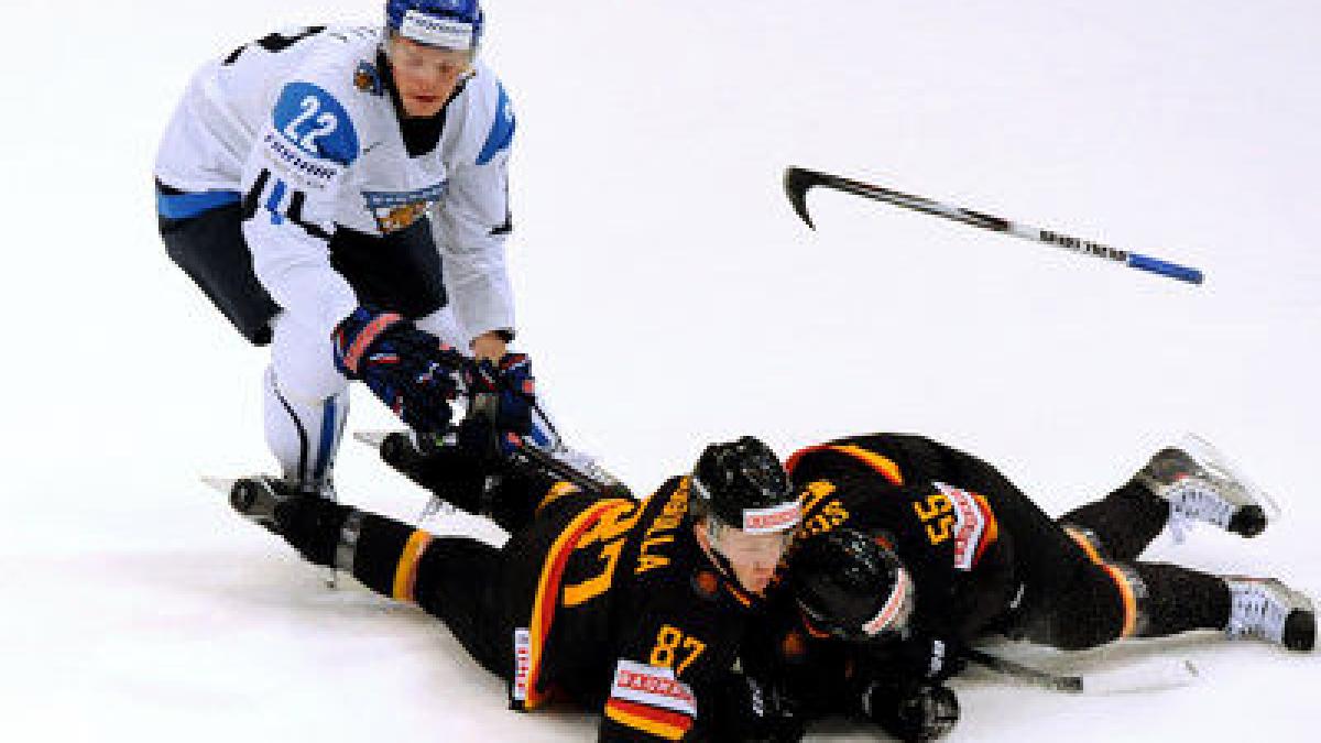 Spiel gegen Finnland: Eishockey-WM: Deutschland rutscht aus | Augsburger Allgemeine