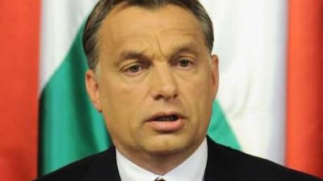 Ministerpräsident Viktor Orbán gibt der EU nun doch klein bei.