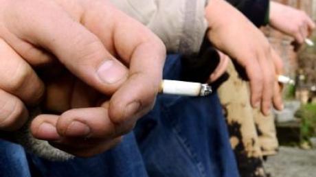 Wenn Kinder Rauchen: Tipps aus Eltern-Leitfaden