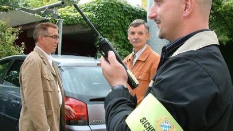 Markus Schretzmayr engagiert sich seit zehn Jahren bei der Sicherheitswacht Dillingen. Archivbild
