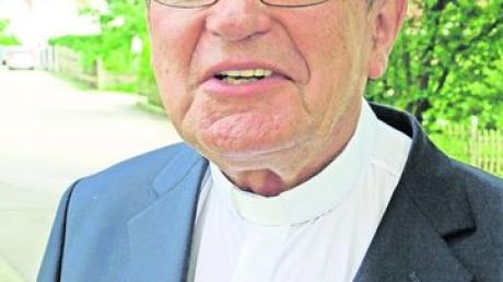Monsignore Horst Grimm feiert am Sonntag das Jubiläum. Foto: Franz J. Paul