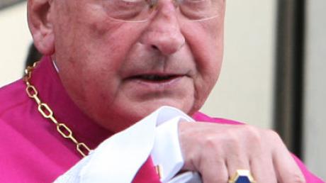 Bischof Mixa gibt auf. Das Bild stammt von einer Messe im April 2010 in Landsberg/Lech.