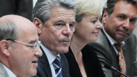 Report: Gauck bei der Linken in entspannter Atmosphäre