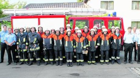 Erfolgreich bestanden haben drei Gruppen der Ludwigsmooser Feuerwehr die Prüfung Gruppe im Löscheinsatz. Foto: Uwe Kühne