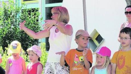 Lieder und Tänze hatten die Kinder in Steppach einstudiert. Foto: Stadt