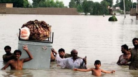 Flutkatastrophe in Pakistan: Angst vor Seuchen steigt   