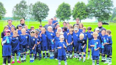 48 Kinder im Alter von sechs bis 13 Jahren waren beim Fußballcamp des SV Igling dabei. Foto: SVI