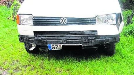 Das Unfallfahrzeug wurde gestern in Zusmarshausen gefunden. Foto: Polizei