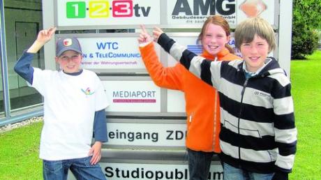 Jakob, Linus und Josefine hatten bei der Aufzeichnung der Sendung ,1, 2 oder 3' in München viel Spaß. Foto: Daniela Schilling