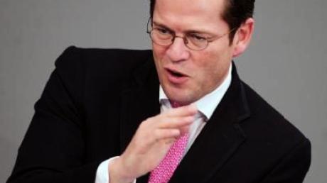 Guttenberg setzt bei Bundeswehrreform auf Konsens