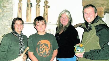 Andrea Mertens-Patrick (2. von rechts) mit der Ursberger Familie. Foto: ohon