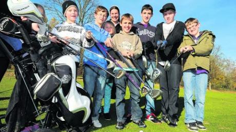 15 Kinder aus Baschenegg golfen um die Wette