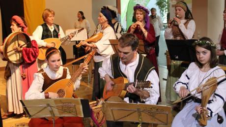Historische Musik stimmte aufs Frundsbergfest ein.