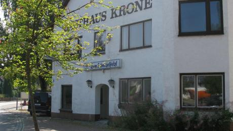 Das ehemalige Gasthaus Krone (zum Schnitzelfritzl) soll bald in Kirchdorf als Unterkunft für Asylbewerber dienen. Noch ist dort aber der Mietvertrag nicht unterschrieben.
