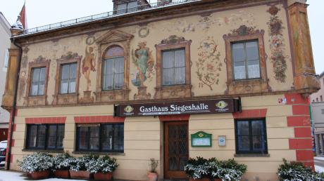 Vor dem Gasthaus Siegeshalle in Mindelheim kam es in der Silvesternacht zu einer Schlägerei.