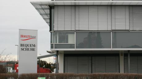 Der Hoeltzhaus Bequemschuh-Versand hat einen neuen Eigentümer. Die europaweit tätige Klingel-Gruppe hat das Unternehmen aus Bad Wörishofen übernommen.  	