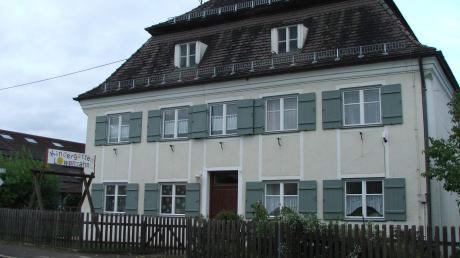 Geht es nach den Gemeinderäten, könnte der Kindergarten in Erisried bald Geschichte sein. 