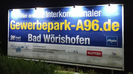 An der A96 bei Bad Wörishofen liegt der interkommunale Gewerbepark, an dem mehrere Gemeinden beteiligt sind. 