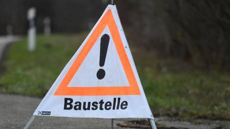 Wegen Bauarbeiten wird die Straße zwischen Illertissen und Tiefenbach gesperrt.