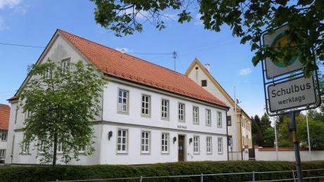 Wie geht es weiter mit der Grundschule, die im Breitenbrunner Rathaus untergebracht ist? Bürgermeister Jürgen Tempel hat ein Konzept vorgelegt, das den anderen Räten im Schulverband jedoch nicht ausreichte. 	