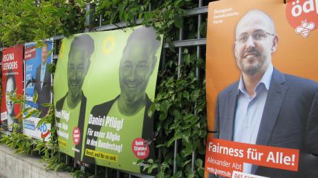 Die Direktkandidaten des Wahlkreises Ostallgäu werben nicht nur mit Wahlplakaten um die Gunst der Wähler, sondern sind auch bei Facebook, Twitter und Co. mal mehr, mal weniger aktiv.  	