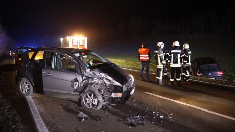 Bei Kirchheim ist am Freitag ein Auto in eine Unfallstelle gefahren.