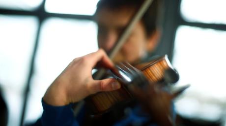 An der Musikschule Mindeltal wird Instrumentalunterricht für alle Bereiche angeboten. 