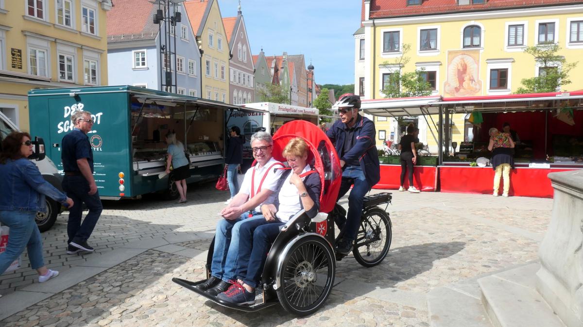 #Mindelheim: Mit Video: Flotte Fahrt mit der neuen Rikscha durch Mindelheim