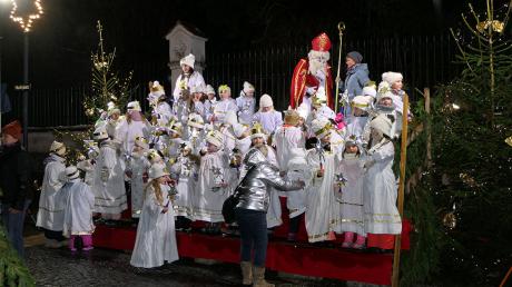 Der Nikolauseinzug gehört zu den Höhepunkten des Kirchheimer Adventszaubers.