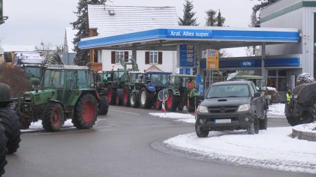 Bei den Bauernprotesten in Pfaffenhausen ist es zu einer Anzeige gekommen.