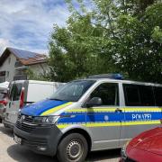 An mehreren Stellen in Bad Wörishofen fuhren am Donnerstag Einsatzfahrzeuge der Polizei vor. 