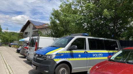 Die Polizei hat mit einem Sondereinsatzkommando in Bad Wörishofen nach Chemikalien gesucht.