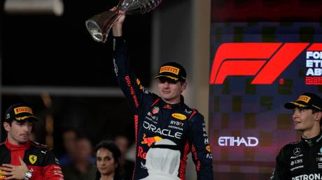 Weltmeister Max Verstappen gewinnt auch den Grand Prix von Abu Dhabi.