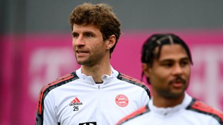 Die beiden Nationalspieler und Profis des FC Bayern München haben bei einem Rap-Clip mitgewirkt.