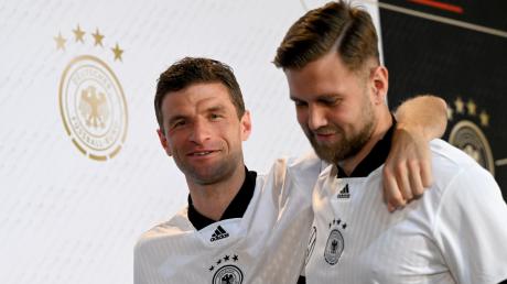 Thomas Müller (links) und Niclas Füllkrug spielten eine höchst unterschiedliche WM.