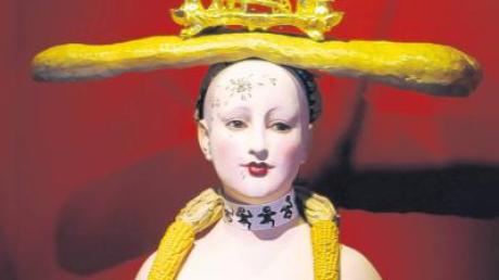 Irritierender Blickfang im Museum der Brotkultur: die „Retrospektive Frauenbüste“ des Surrealisten Salvador Dalí. 