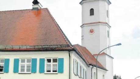 Der Burlafinger Pfarrer Jürgen Dittmers wurde am Sonntag in den Ruhestand verabschiedet. Einen eigenen Seelsorger hat St. Jakob nun vorerst nicht. 