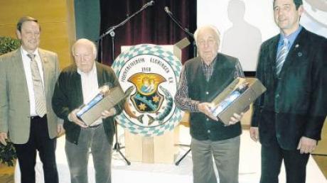 Ehrungen für 50 Jahre Mitgliedschaft (von links): Vorsitzender Franz Willbold, die Geehrten Heinz Renger und Josef Sprießler sowie Zweiter Vorsitzender Michael Hiller. 