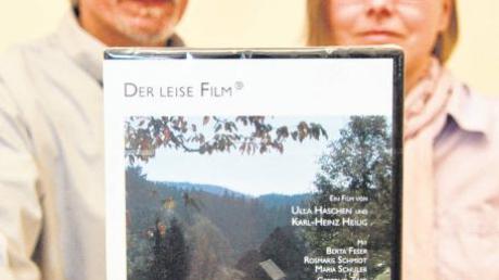 Karl-Heinz Heilig und Ulla Haschen tingeln mit ihrem Film durch Deutschland. Nun machten sie im Weißenhorner Clarentinerkolleg halt.  